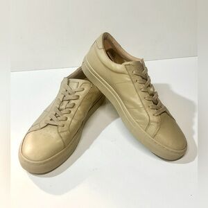 GREATS Men’s Beige low top Royale‎ sneakers size 11